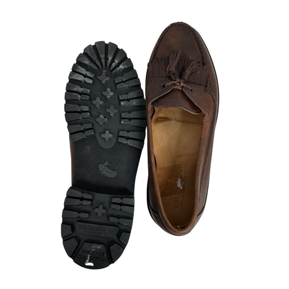 G.H. BASS CO. Men’s 9 Brown Leather Loafer with Tassel Rubber Lug Sole main image 4